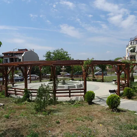 Blue House * Tsarévo