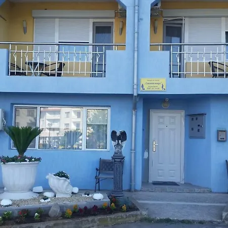 Homestay Blue House